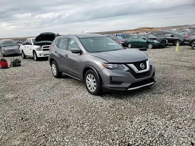 2017 Nissan Rogue - Image 14
