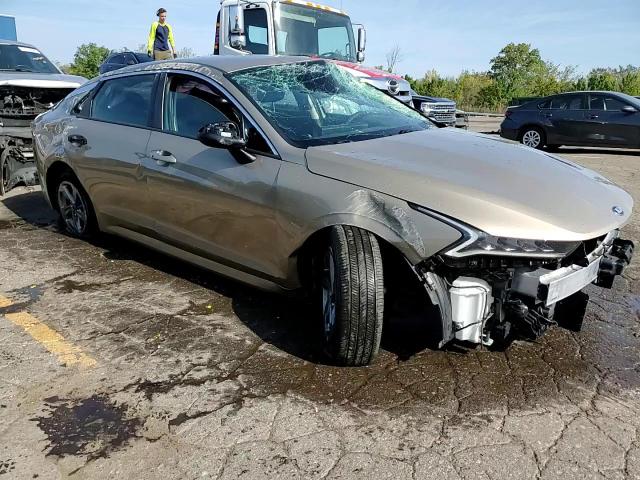 2021 Kia K5 - Image 14