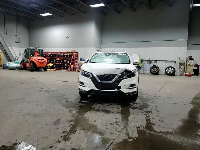 2022 Nissan Rogue Sport Sl VIN: JN1BJ1CWXNW486321 Lot: 77774214