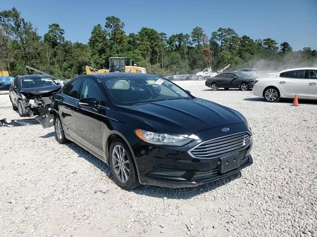 3FA6P0HD8HR286632 2017 Ford Fusion Se