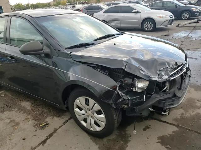 2013 Chevrolet Cruze - Image 14