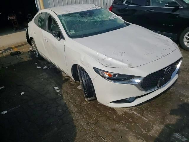 2019 Mazda 3 - Image 13