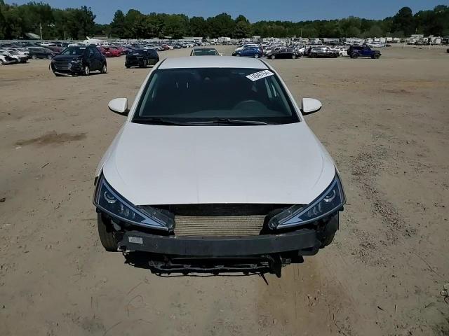 5NPD74LF6LH610657 2020 Hyundai Elantra Se