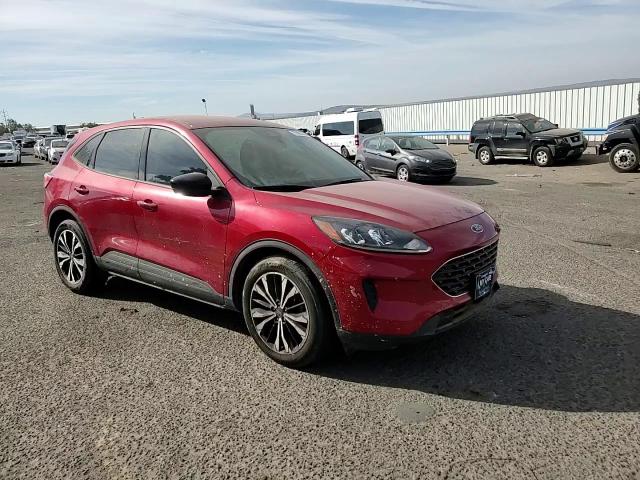 2021 Ford Escape Se VIN: 1FMCU0G65MUA98643 Lot: 77995374