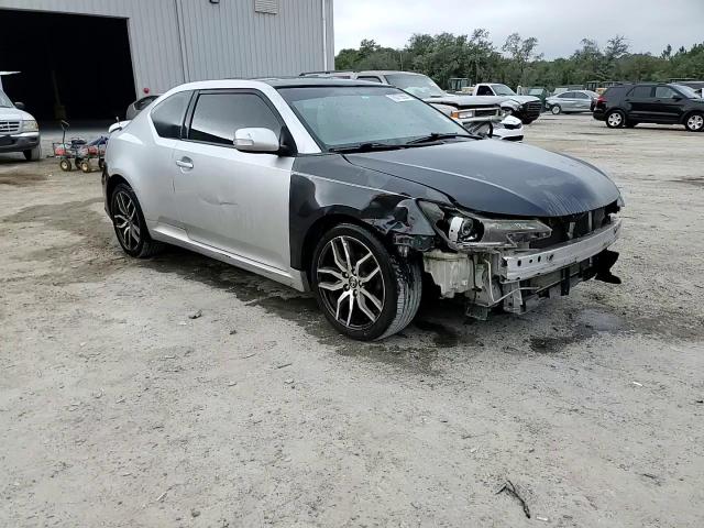 2014 Scion tC - Image 13