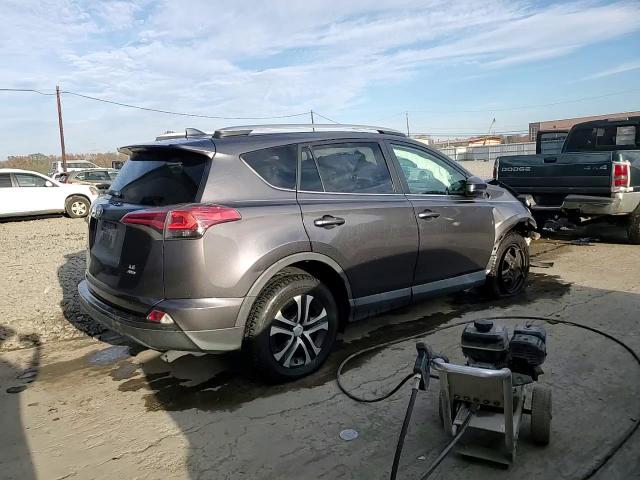 2016 Toyota RAV 4 - Image 14