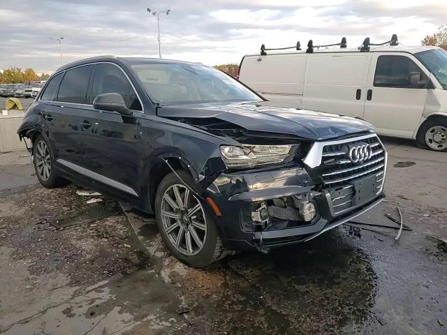 2017 Audi Q7 Prestige VIN: WA1VAAF77HD027725 Lot: 77362774