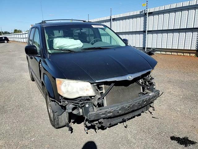 2008 Chrysler Town & Country Touring VIN: 2A8HR54P98R844058 Lot: 76420634