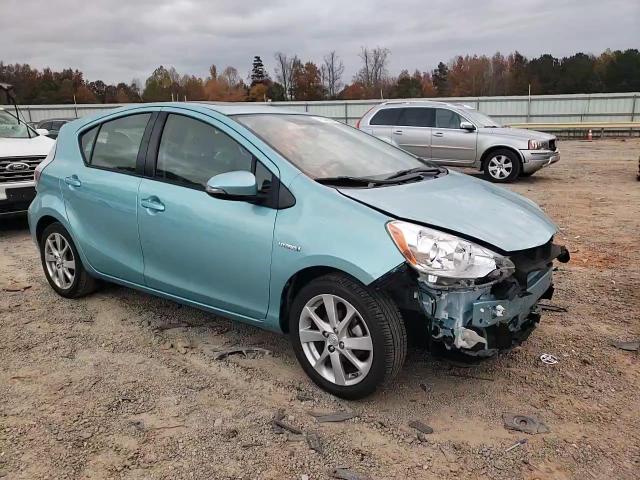 2013 Toyota Prius C VIN: JTDKDTB33D1051644 Lot: 78249554