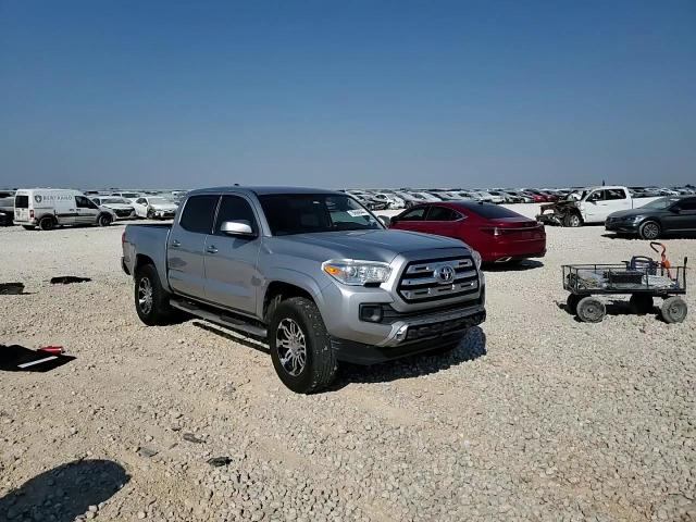 2016 Toyota Tacoma - Image 10