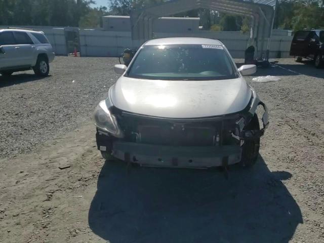 2013 Nissan Altima - Image 10