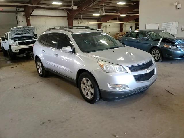 2010 Chevrolet Traverse Lt VIN: 1GNLVFED7AS107718 Lot: 74281514