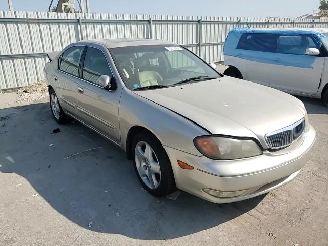 2000 Infiniti I30 VIN: JNKCA31A1YT125827 Lot: 75318564