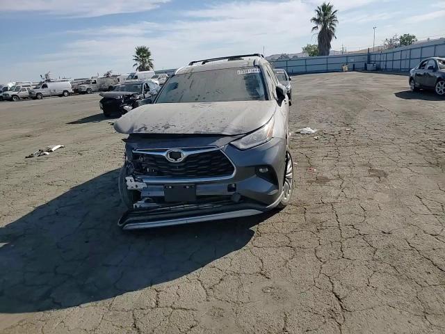 5TDEBRCH9MS029814 2021 Toyota Highlander Hybrid Platinum