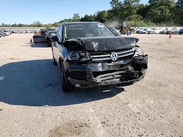 2013 Volkswagen Touareg V6 VIN: WVGEF9BP6DD004535 Lot: 76482974