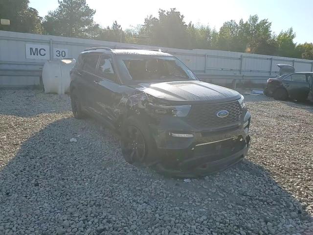 2020 Ford Explorer - Image 11