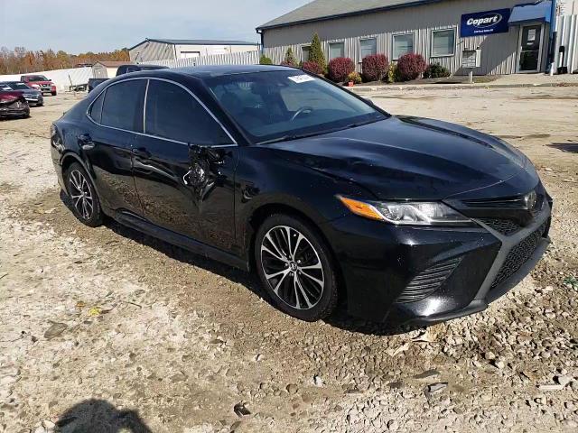 2018 Toyota Camry - Image 13