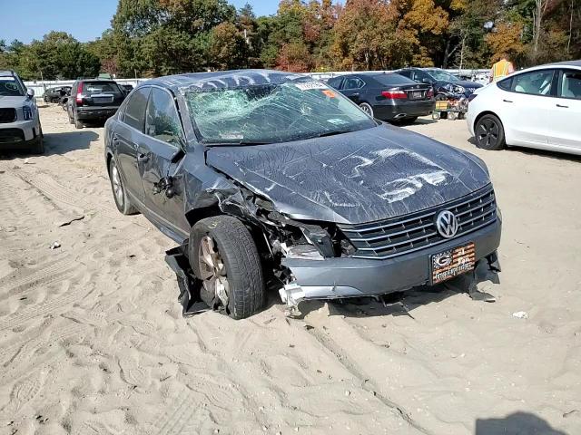 2017 Volkswagen Passat S VIN: 1VWAT7A31HC018835 Lot: 77268764