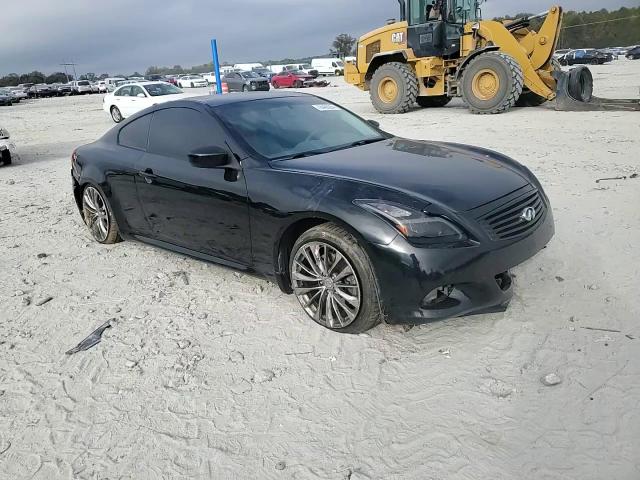 2011 Infiniti G - Image 11