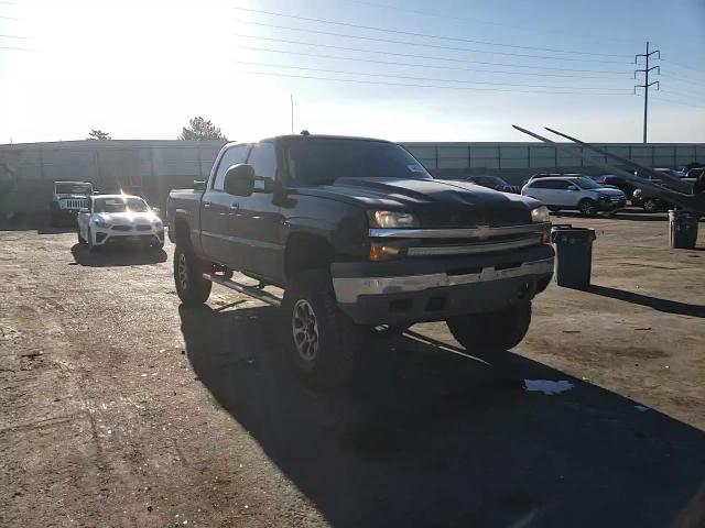 2005 Chevrolet Silverado - Image 10