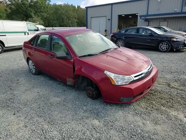 2010 Ford Focus - Image 11