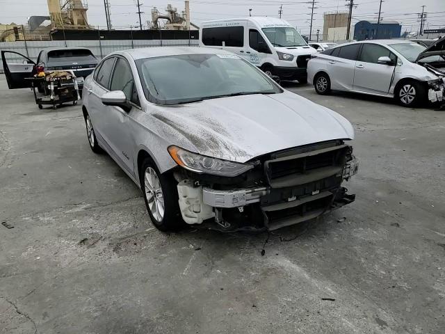 2019 Ford Fusion - Image 10
