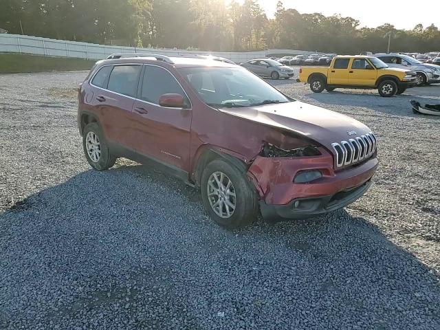 2017 Jeep Cherokee - Image 11