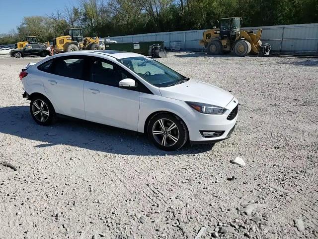 1FADP3FE2GL397694 2016 Ford Focus Se