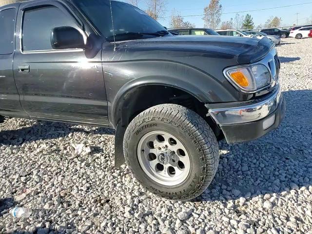 2002 Toyota Tacoma Xtracab VIN: 5TEWN72N12Z070865 Lot: 77801444