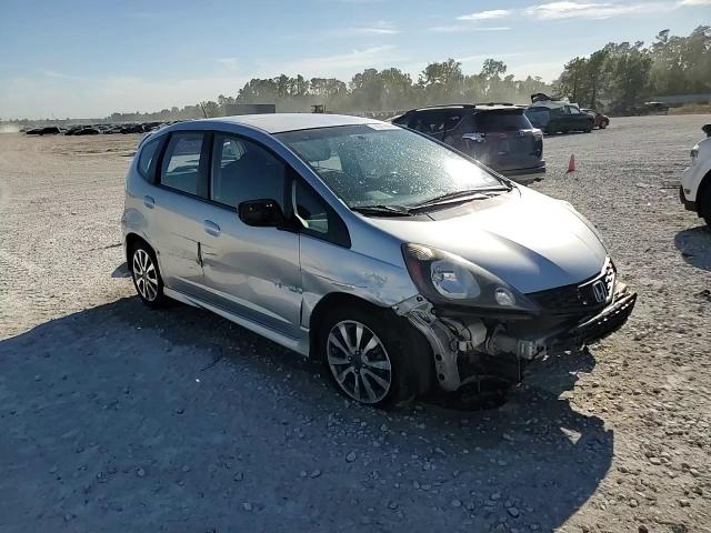 2013 Honda Fit Sport VIN: JHMGE8H53DC047427 Lot: 76271994