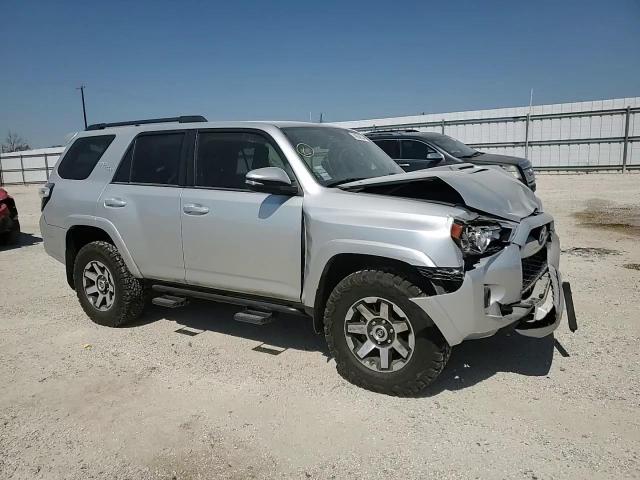 2019 Toyota 4Runner Sr5 VIN: JTEBU5JR4K5633027 Lot: 74954534