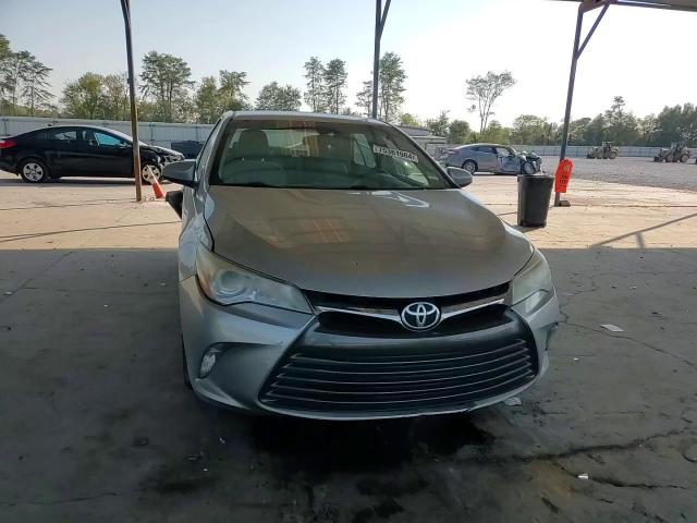 2016 Toyota Camry - Image 10