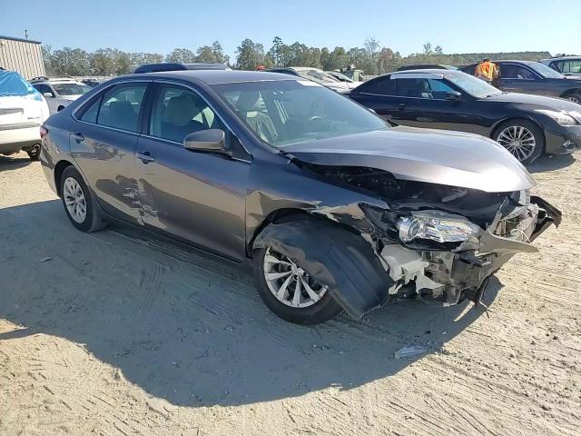 2017 Toyota Camry - Image 11