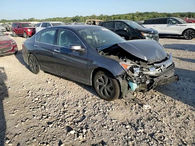 2017 Honda Accord - Image 11