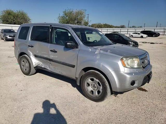 2011 Honda Pilot Lx VIN: 5FNYF3H24BB053135 Lot: 73813884