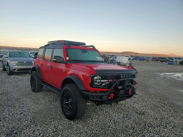 2023 Ford Bronco - Image 10
