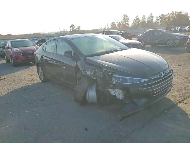 2020 Hyundai Elantra - Image 11