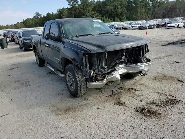 2009 GMC Sierra - Image 10