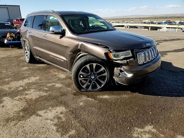 2017 Jeep Grand Cherokee - Image 14
