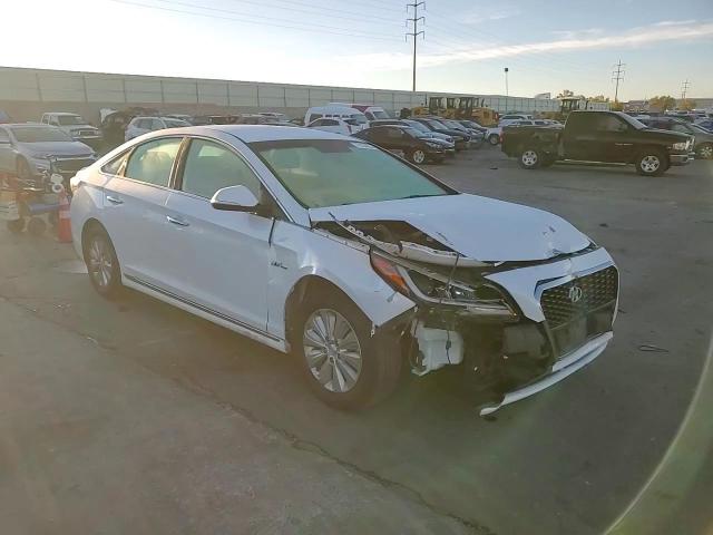 2016 Hyundai Sonata Hybrid VIN: KMHE24L19GA020131 Lot: 77224284