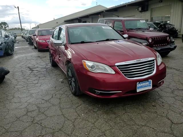 2013 Chrysler 200 Limited VIN: 1C3CCBCG8DN585898 Lot: 74989284