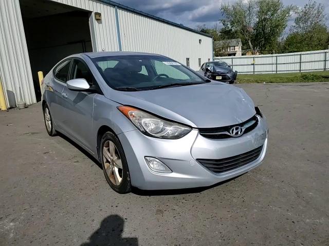 5NPDH4AE5CH095769 2012 Hyundai Elantra Gls