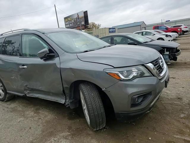 2018 Nissan Pathfinder - Image 12