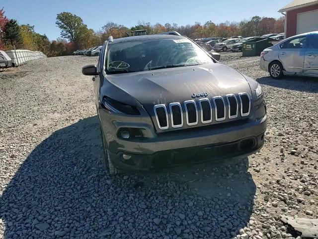2015 Jeep Grand Cherokee - Image 15