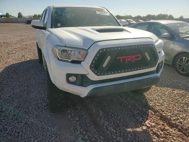 2016 Toyota Tacoma - Image 11