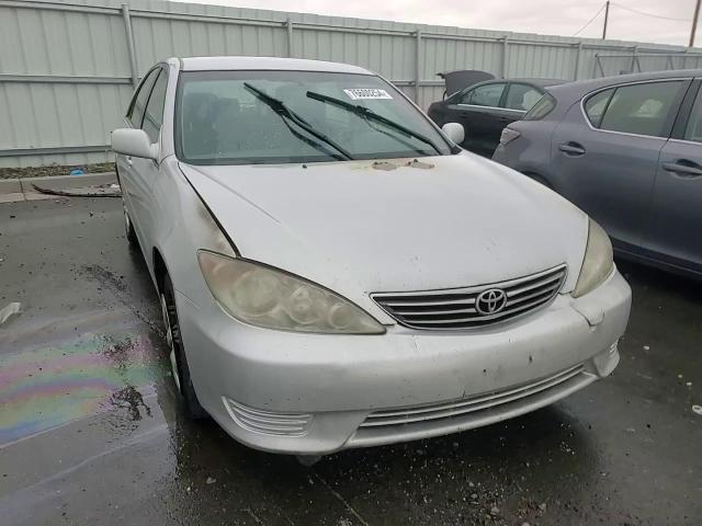 2006 Toyota Camry Le VIN: 4T1BE32K96U727807 Lot: 76600254