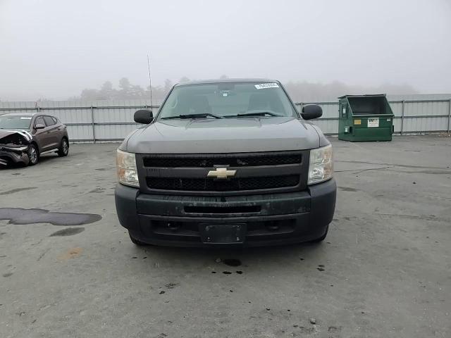 2011 Chevrolet Silverado - Image 10