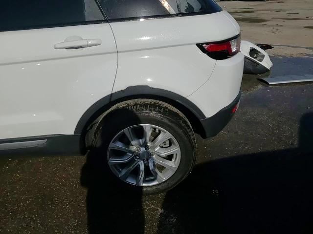 2017 Land Rover Range Rover - Image 15
