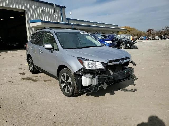 2017 Subaru Forester 2.5I Premium VIN: JF2SJAECXHH583383 Lot: 77664774