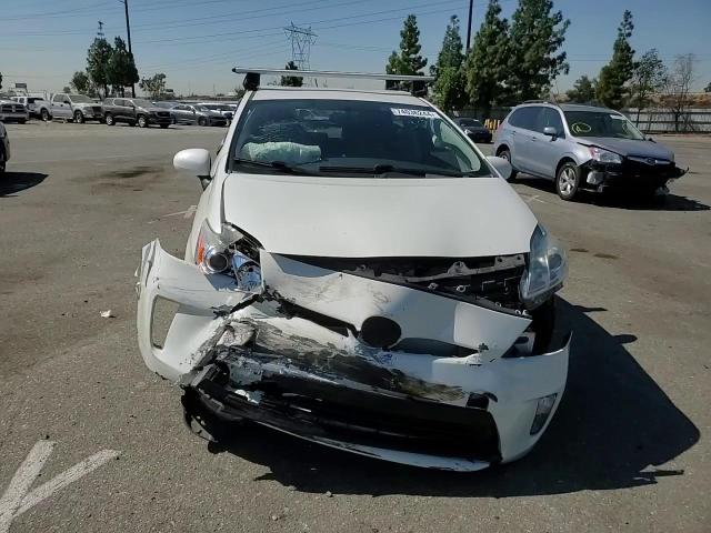2015 Toyota Prius - Image 11